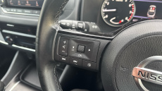 Nissan Qashqai 1.3 DiG-T MH Acenta Premium 5dr Petrol Hatchback